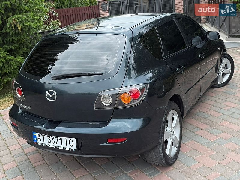 Хетчбек Mazda 3 2005 в Івано-Франківську