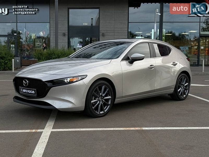 Хэтчбек Mazda 3 2024 в Киеве