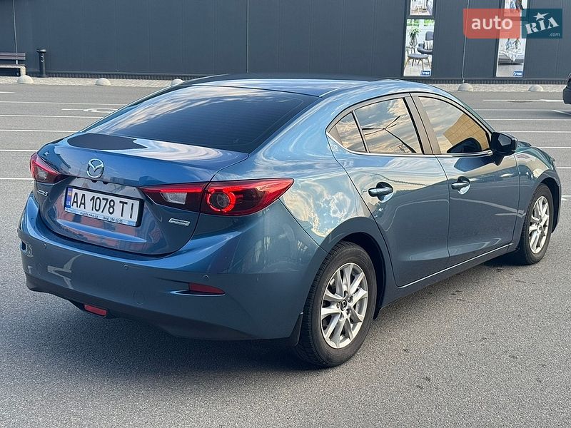 Седан Mazda 3 2017 в Києві фото 7 Седан Mazda 3 2017 в Києві