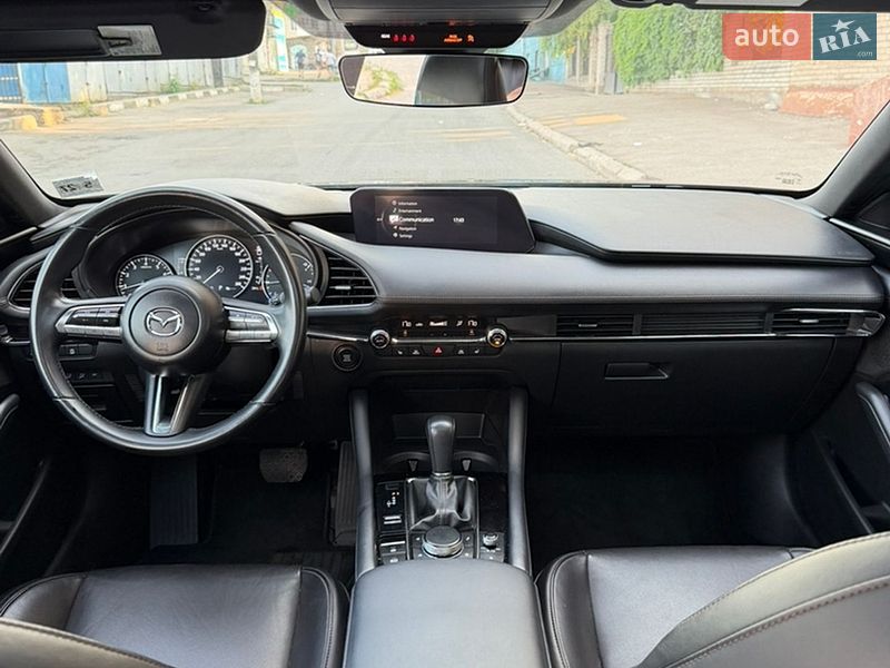 Хэтчбек Mazda 3 2022 в Запорожье