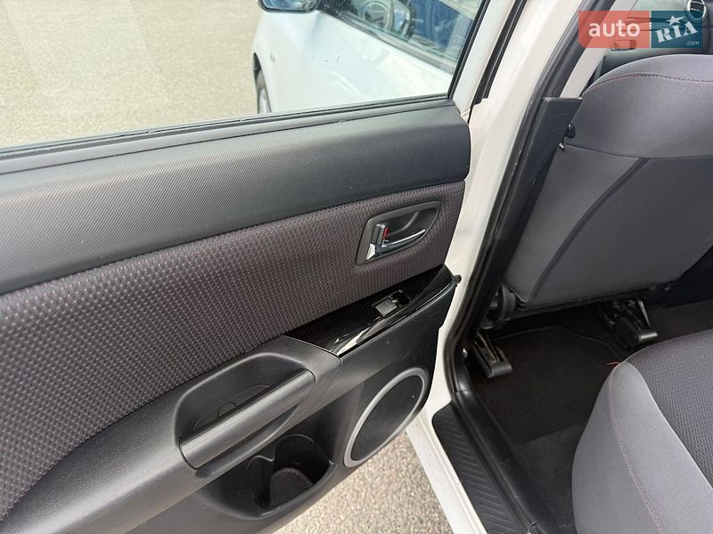 Хетчбек Mazda 3 2008 в Києві