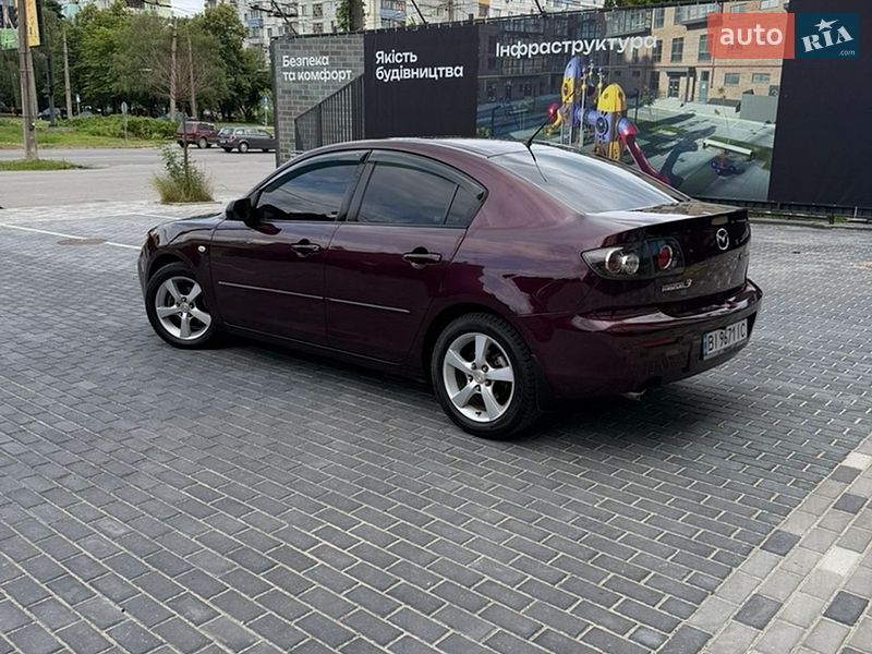 Седан Mazda 3 2007 в Полтаве