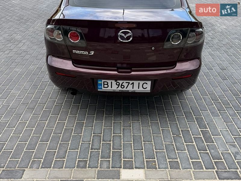 Седан Mazda 3 2007 в Полтаве