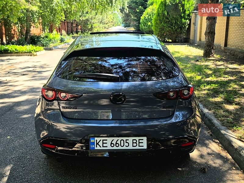 Хэтчбек Mazda 3 2022 в Днепре