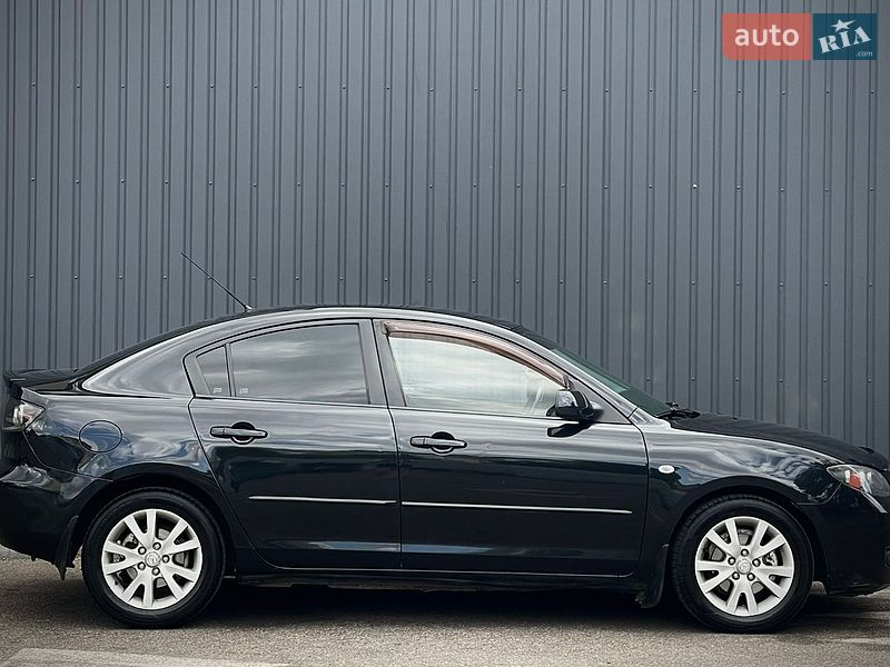 Седан Mazda 3 2008 в Миколаєві