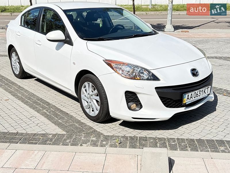 Хетчбек Mazda 3 2011 в Києві фото Хетчбек Mazda 3 2011 в Києві