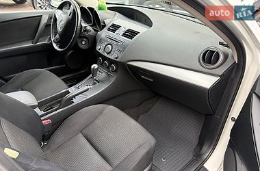 Хэтчбек Mazda 3 2011 в Киеве