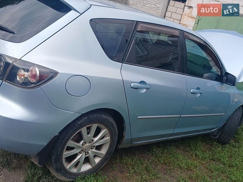 Хетчбек Mazda 3 2007 в Дніпрі