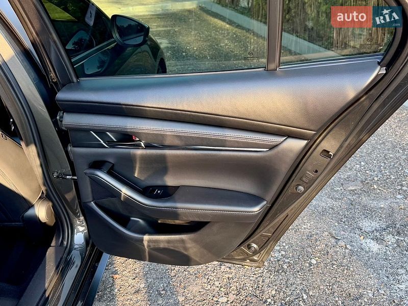 Седан Mazda 3 2020 в Києві