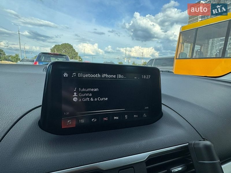 Хэтчбек Mazda 3 2018 в Киеве