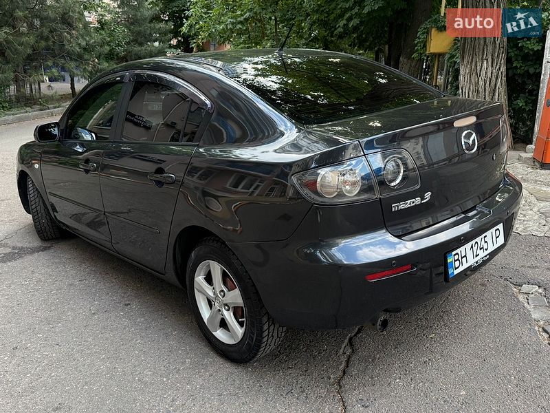 Седан Mazda 3 2006 в Одессе