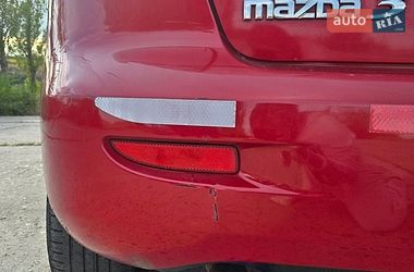Хэтчбек Mazda 3 2005 в Южноукраинске