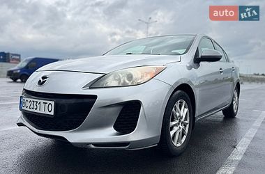 Седан Mazda 3 2013 в Львове