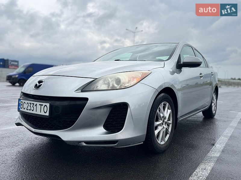 Седан Mazda 3 2013 в Львове