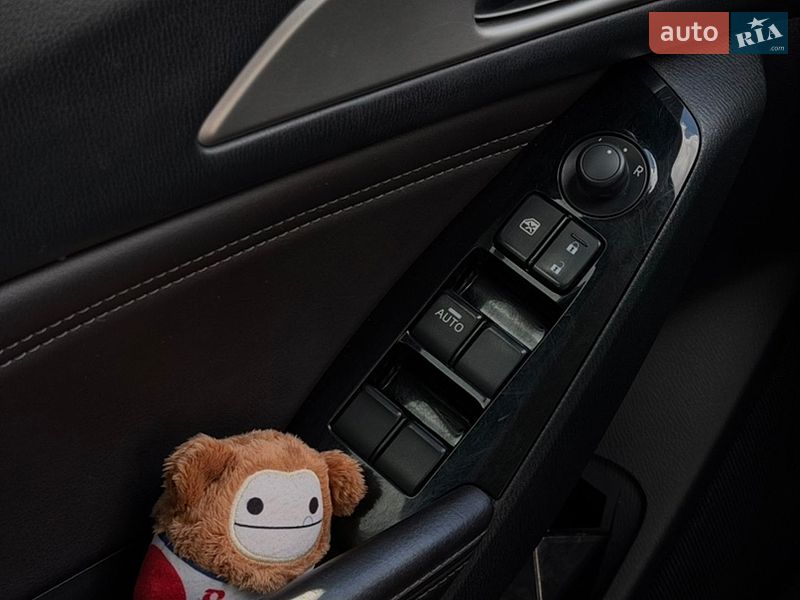 Хэтчбек Mazda 3 2018 в Ровно