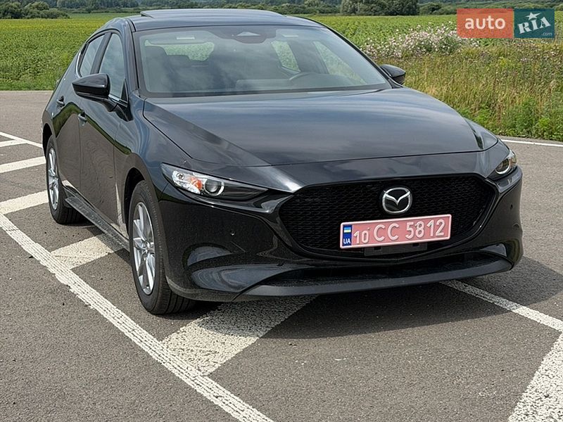 Хэтчбек Mazda 3 2025 в Киеве