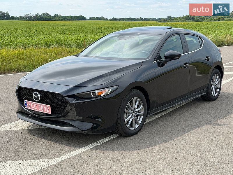 Хэтчбек Mazda 3 2025 в Киеве