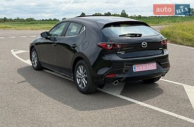 Хэтчбек Mazda 3 2025 в Киеве