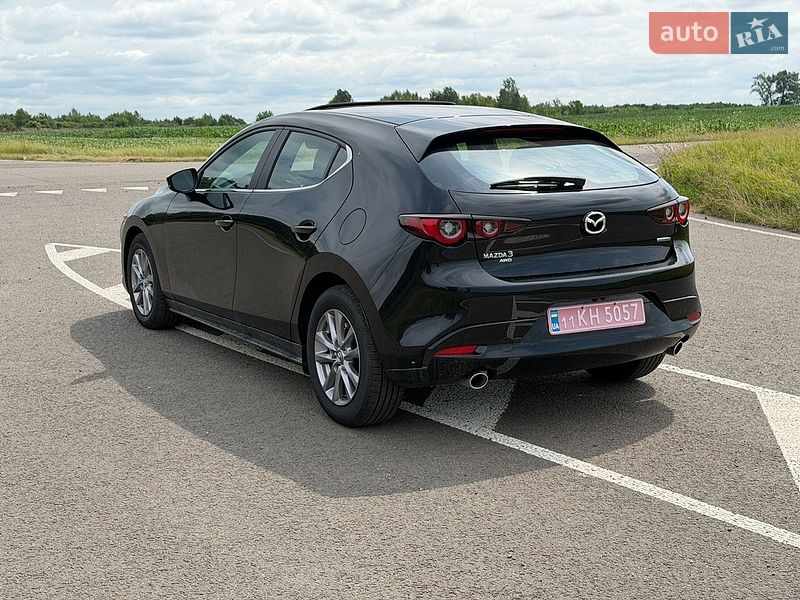 Хэтчбек Mazda 3 2025 в Киеве