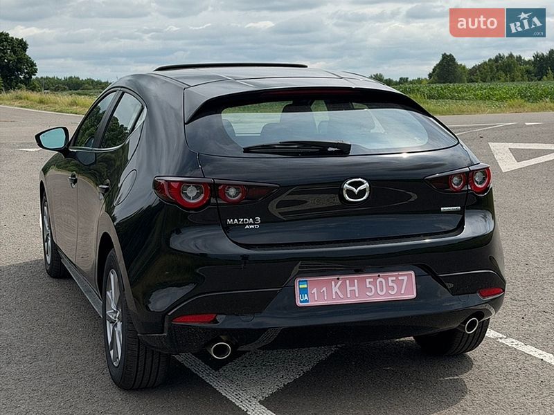 Хэтчбек Mazda 3 2025 в Киеве