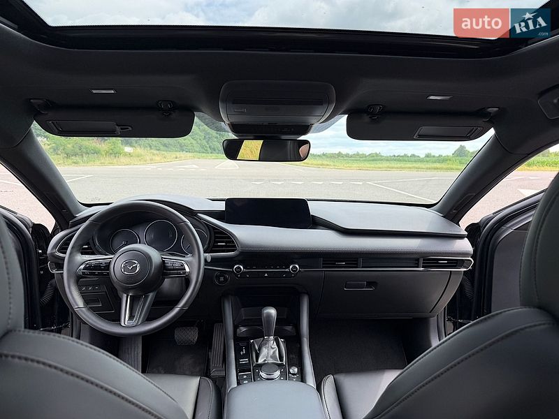 Хэтчбек Mazda 3 2025 в Киеве