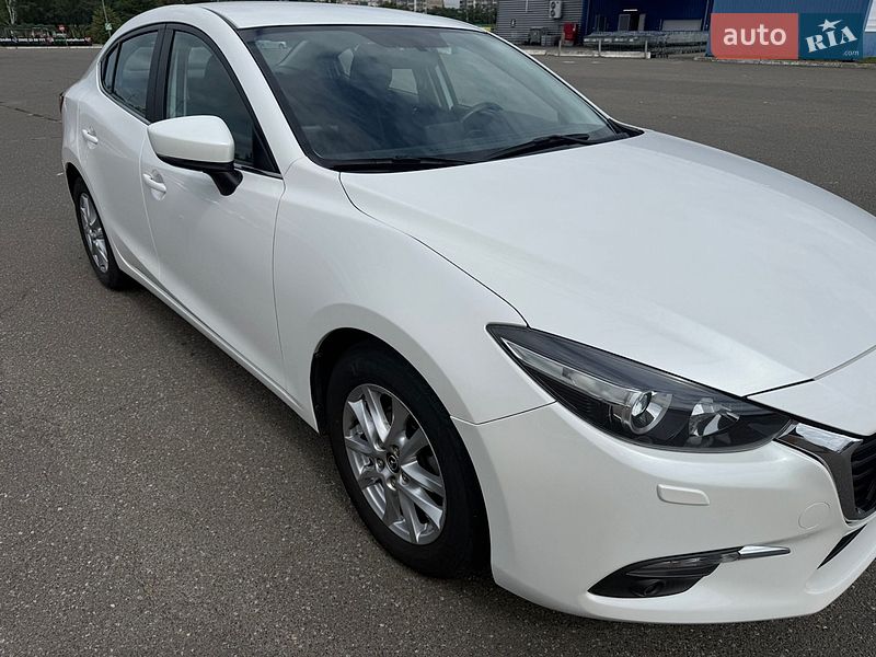 Седан Mazda 3 2018 в Киеве фото 5 Седан Mazda 3 2018 в Киеве