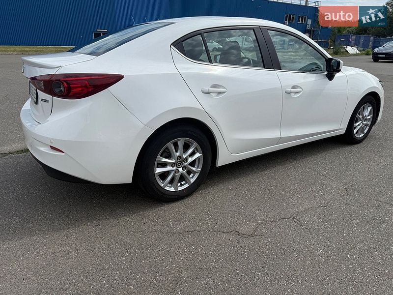 Седан Mazda 3 2018 в Киеве фото 10 Седан Mazda 3 2018 в Киеве
