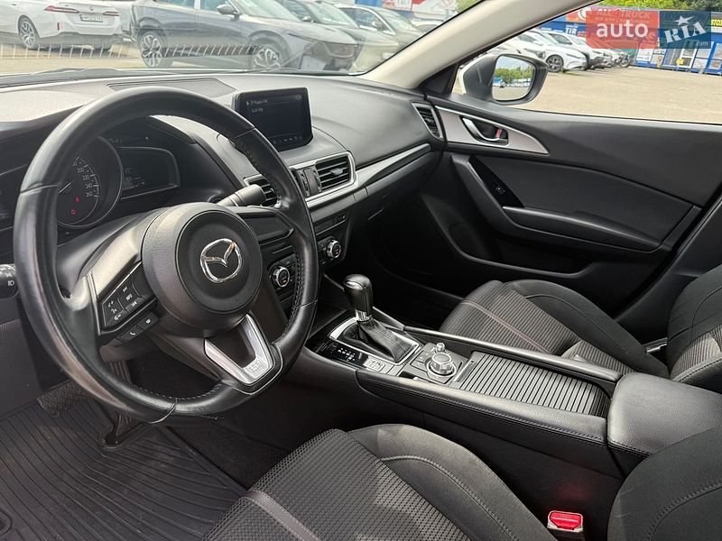 Седан Mazda 3 2018 в Киеве фото 18 Седан Mazda 3 2018 в Киеве