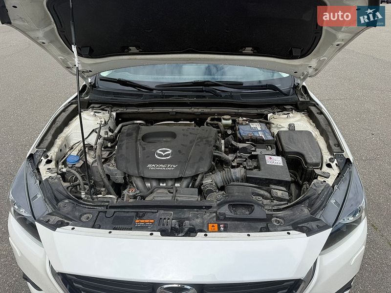 Седан Mazda 3 2018 в Киеве фото 30 Седан Mazda 3 2018 в Киеве