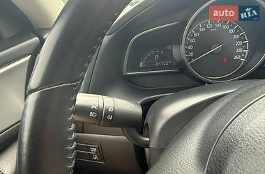 Седан Mazda 3 2018 в Киеве фото 35 Седан Mazda 3 2018 в Киеве