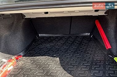 Седан Mazda 3 2017 в Дніпрі