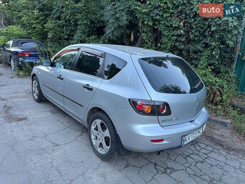 Хэтчбек Mazda 3 2006 в Киеве
