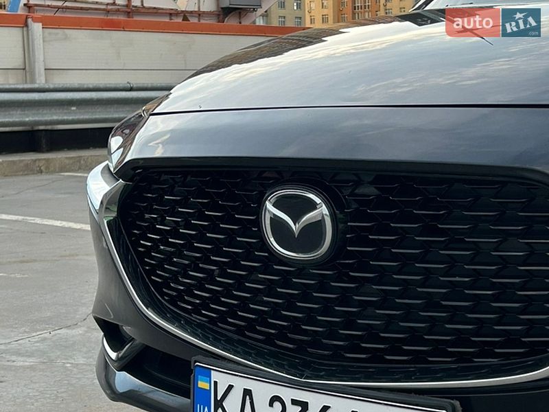 Седан Mazda 3 2018 в Киеве фото 9 Седан Mazda 3 2018 в Киеве