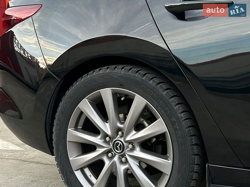 Седан Mazda 3 2018 в Киеве фото 12 Седан Mazda 3 2018 в Киеве