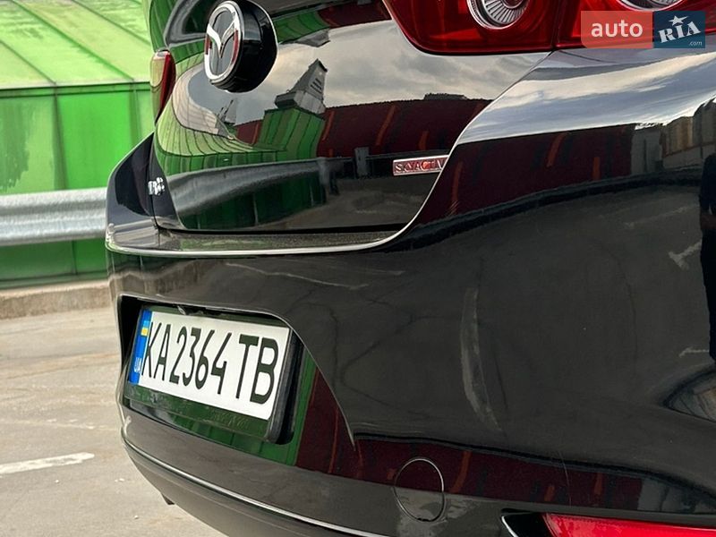 Седан Mazda 3 2018 в Киеве фото 14 Седан Mazda 3 2018 в Киеве