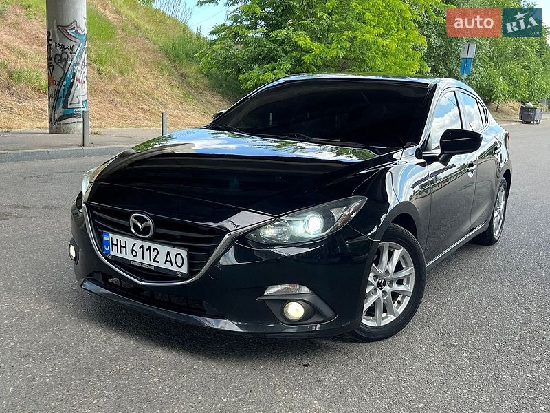 Седан Mazda 3 2015 в Одессе