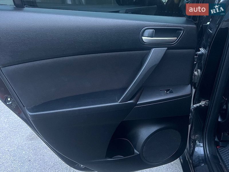 Хэтчбек Mazda 3 2009 в Хмельницком фото 16 Хэтчбек Mazda 3 2009 в Хмельницком