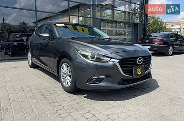 Хэтчбек Mazda 3 2015 в Ивано-Франковске