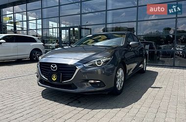 Хэтчбек Mazda 3 2015 в Ивано-Франковске