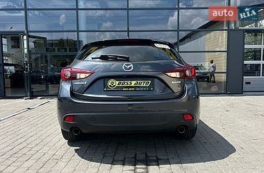 Хэтчбек Mazda 3 2015 в Ивано-Франковске