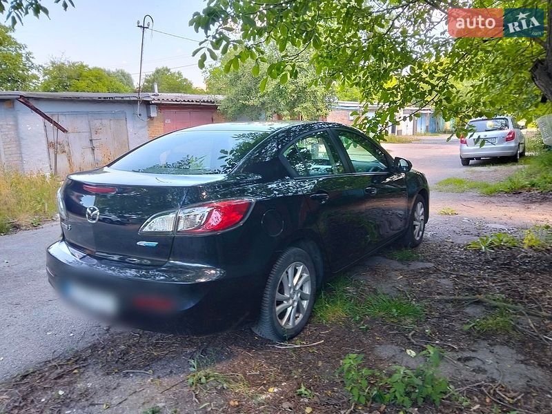 Mazda 3 2012