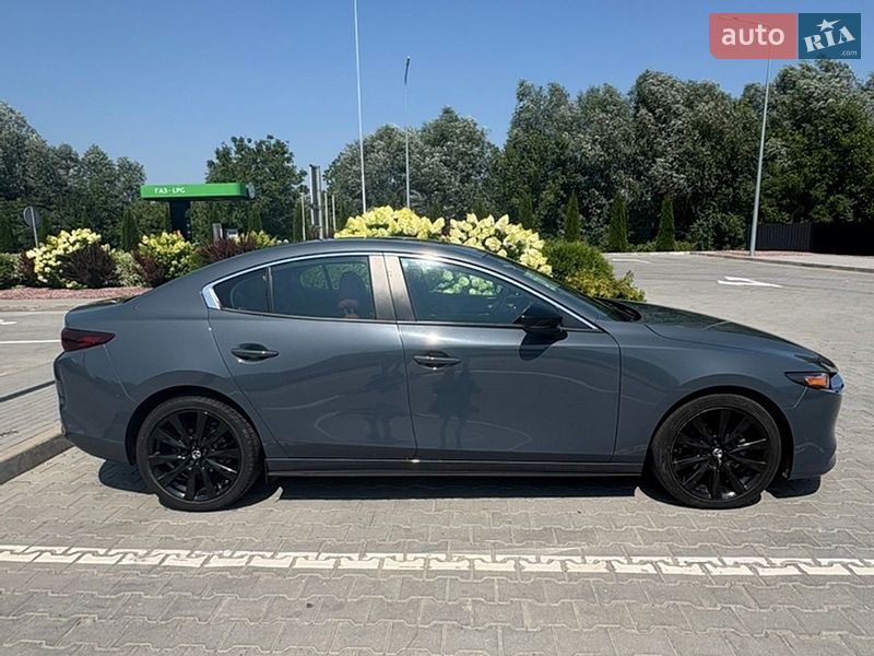 Седан Mazda 3 2023 в Хмельницькому