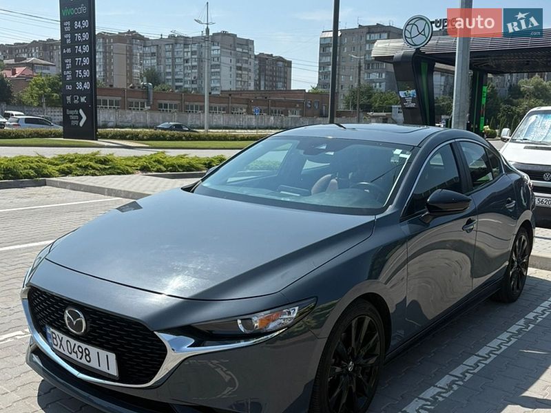 Седан Mazda 3 2023 в Хмельницком