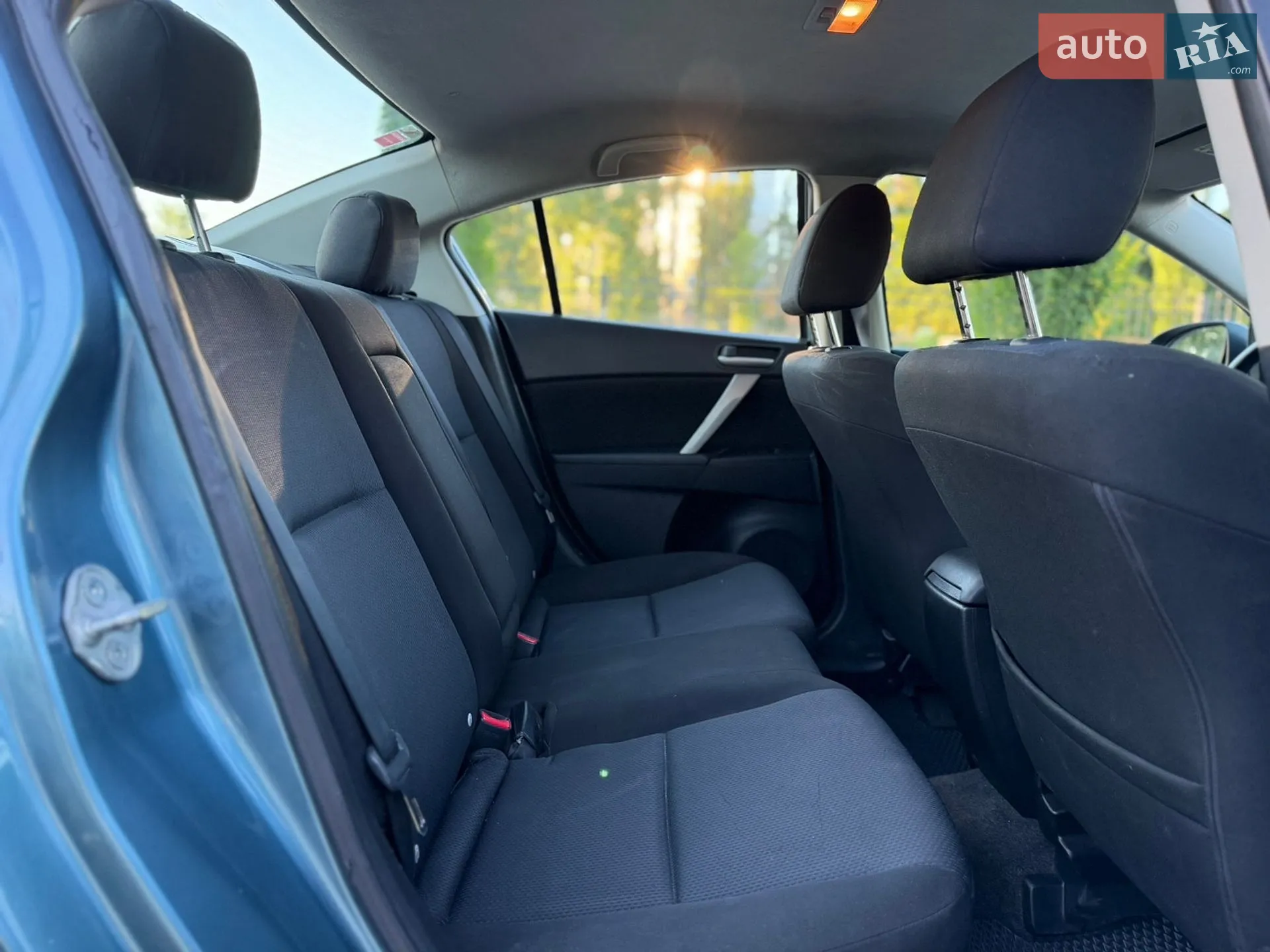 2010 Mazda 3 - мініатюра 32