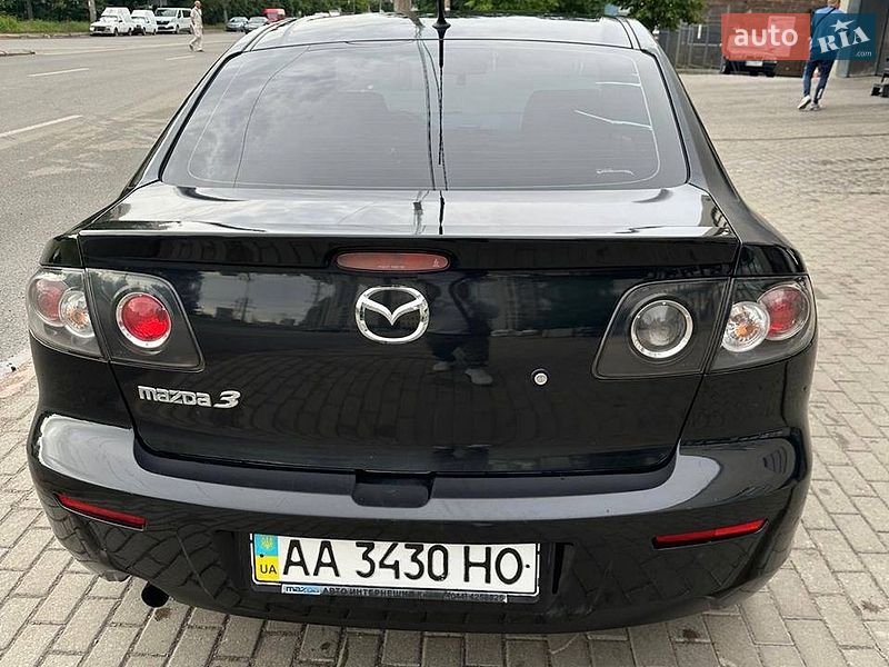 Седан Mazda 3 2008 в Києві