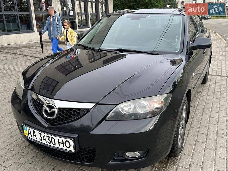 Седан Mazda 3 2008 в Києві