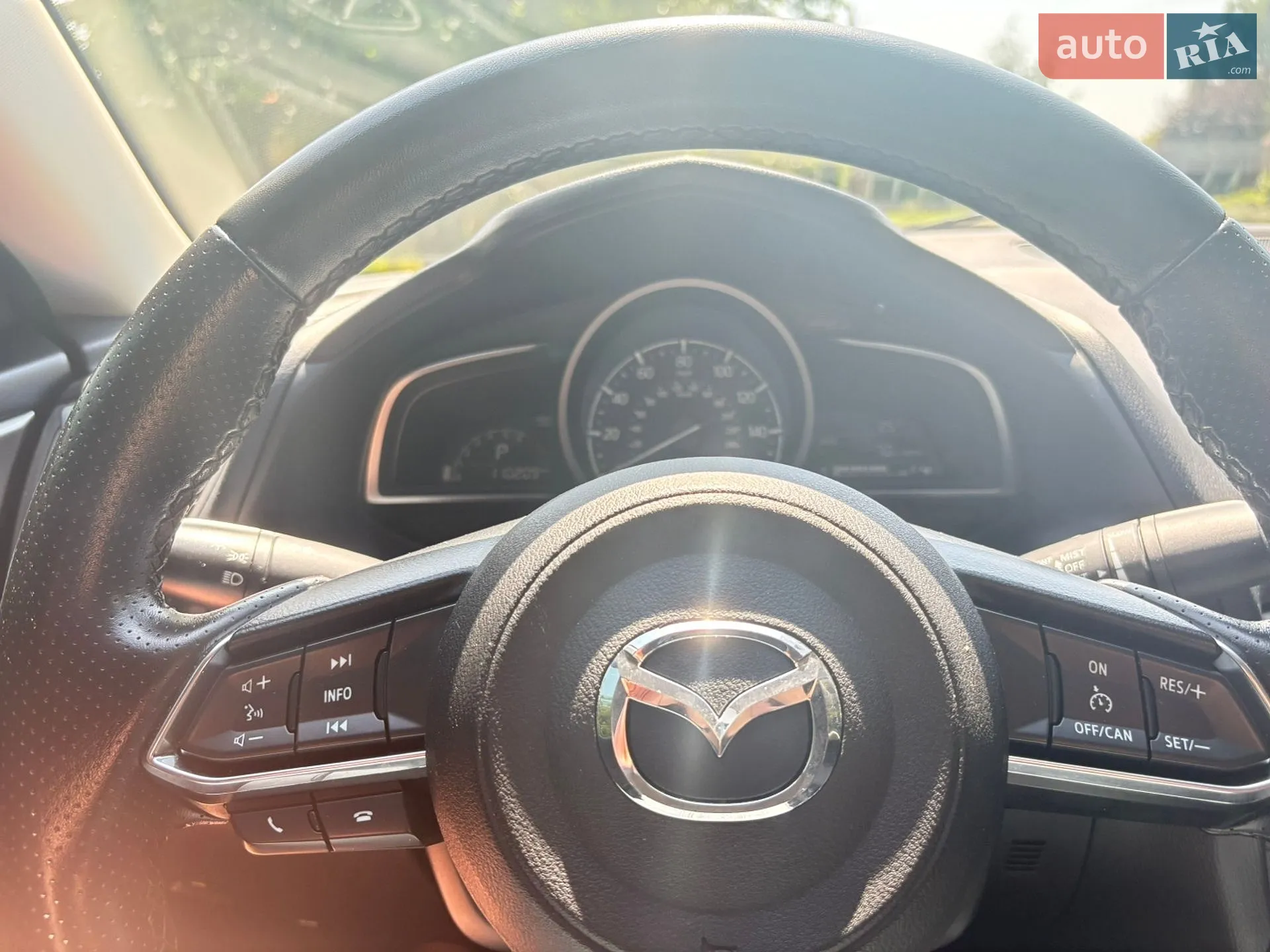 2017 Mazda 3 - мініатюра 8
