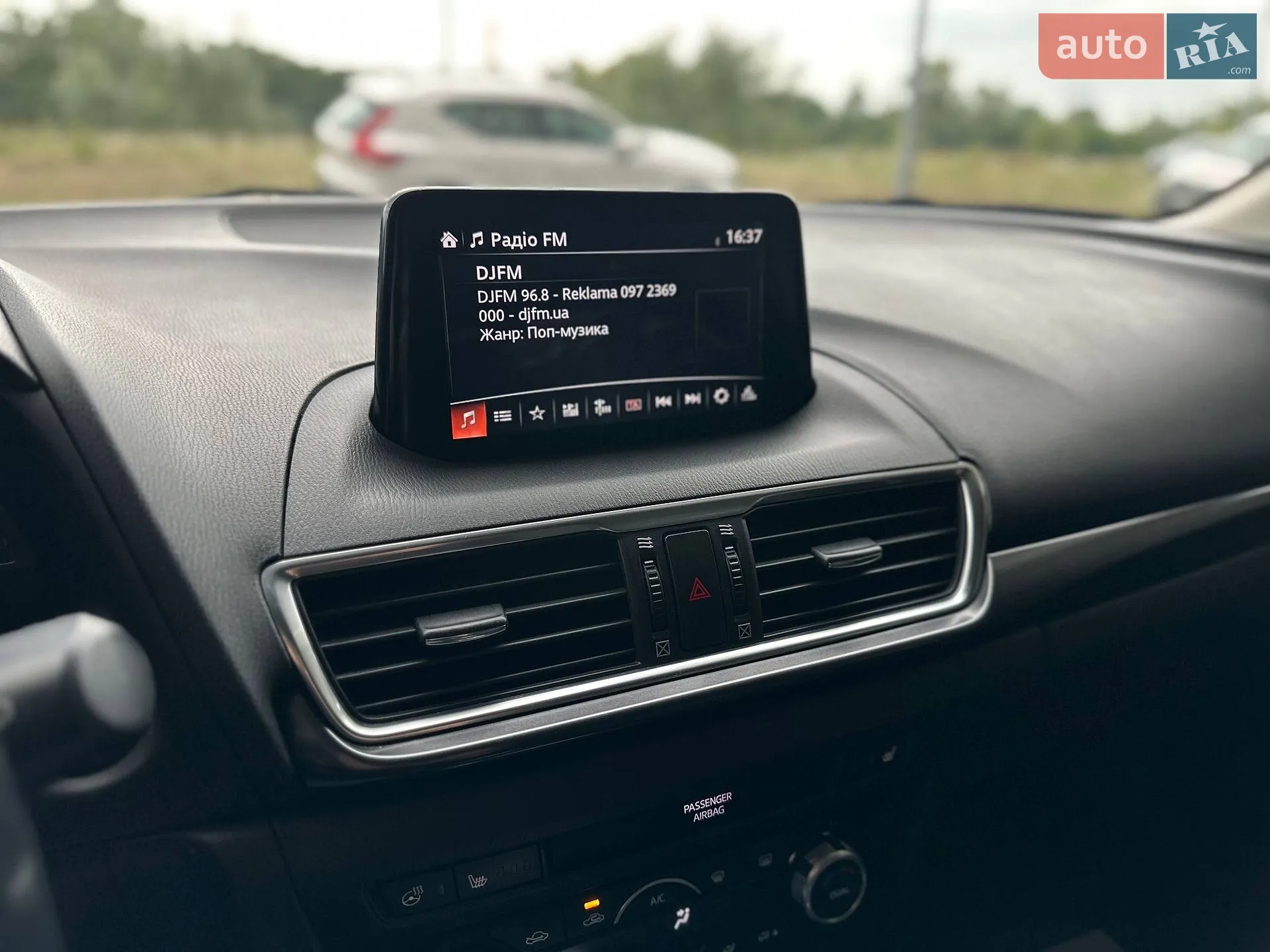 2018 Mazda 3 - мініатюра 15