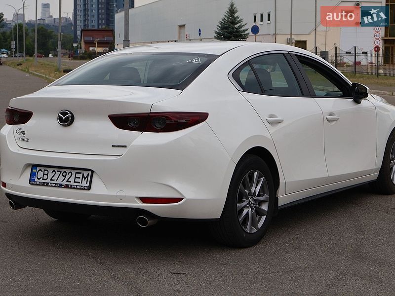 Седан Mazda 3 2021 в Києві