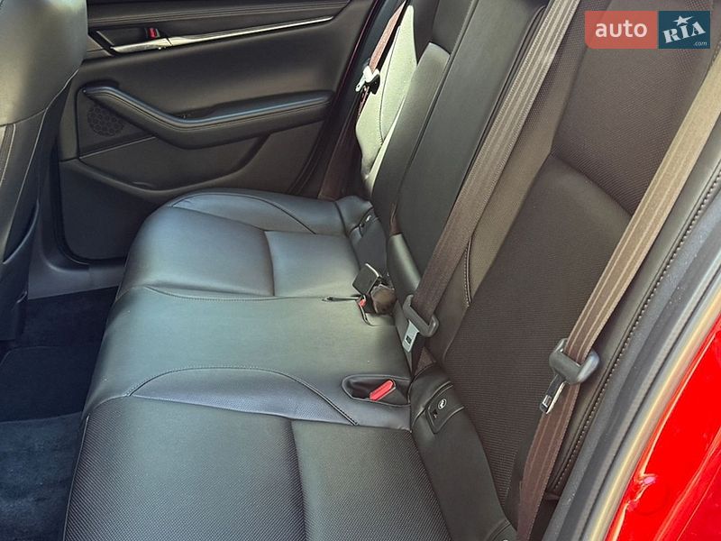 Хетчбек Mazda 3 2021 в Запоріжжі